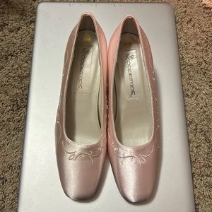 Colorifics Pink Shoes. Size 5.5
